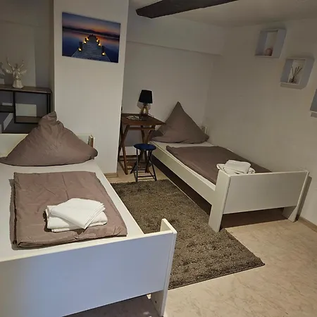 Und Gaststaette Bierstuebchen