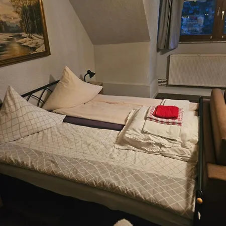 Und Gaststaette Bierstuebchen Heiningen