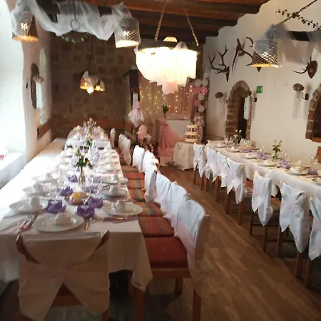 Und Gaststaette Bierstuebchen * Heiningen